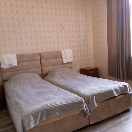 Ksenya B&B Tat'ev Luaran gambar
