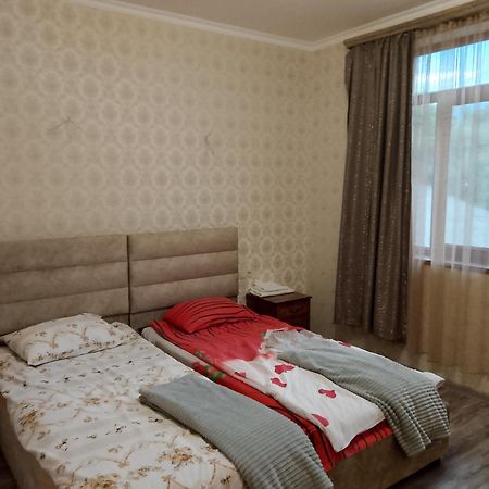 Ksenya B&B Tat'ev Luaran gambar