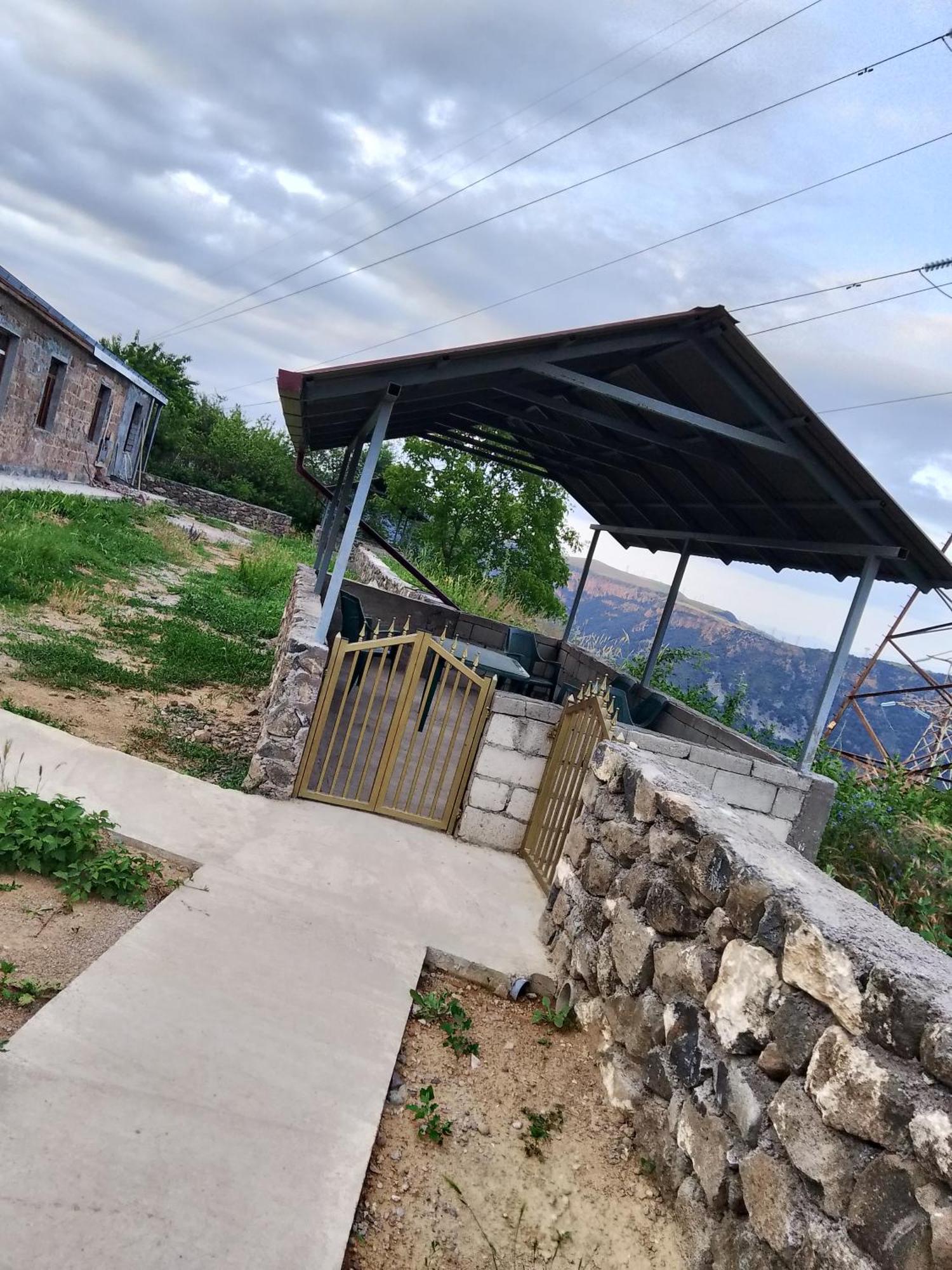 Ksenya B&B Tat'ev Luaran gambar